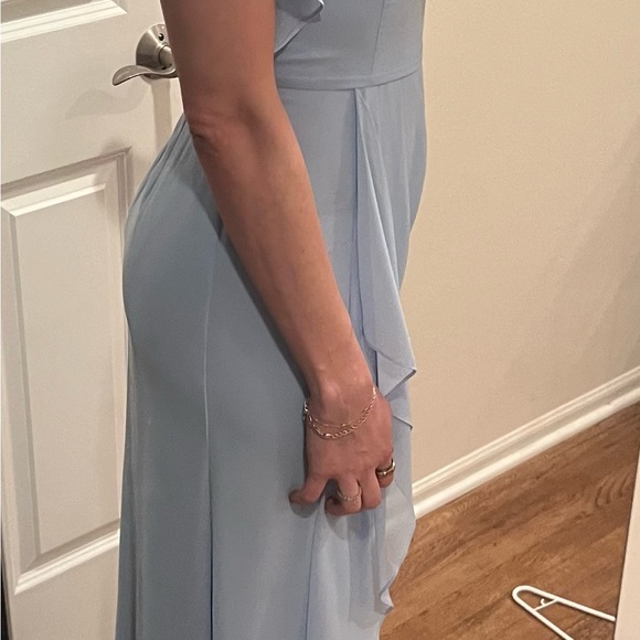 David’s Bridal/ Powder Blue Gown / Size 4 - Picture 6 of 6